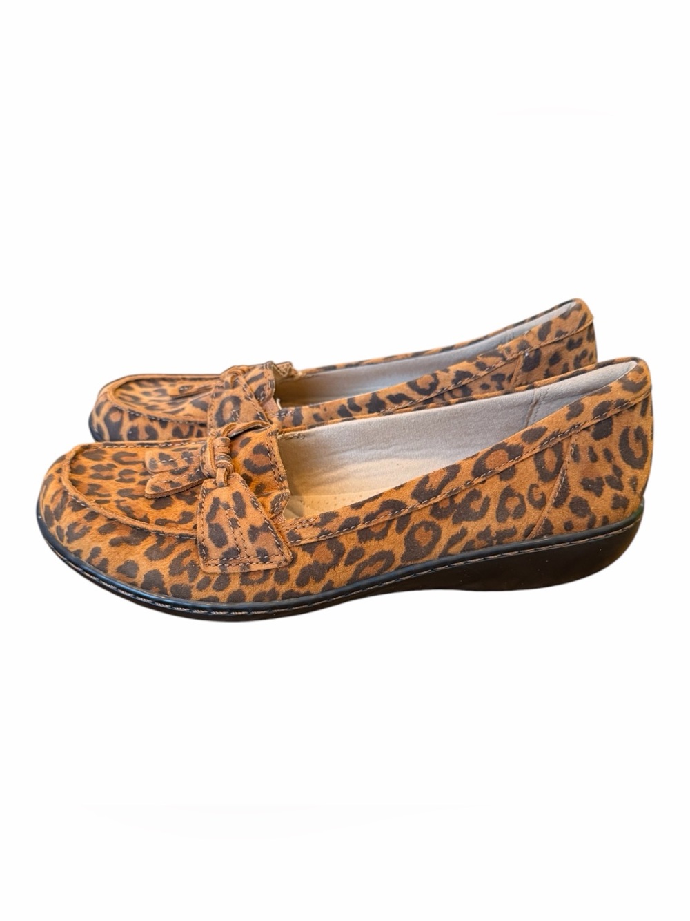 Clarks Women's Leopard Print‎ Loafers in Tan and Brown